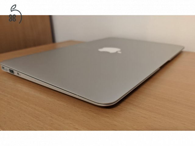 Apple MacBook Air 11