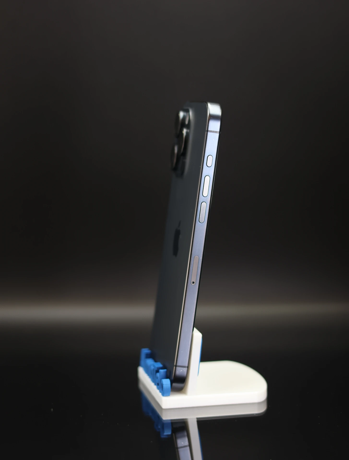 Apple iPhone 15 Pro Max 256 GB Black Titanium 100% akku - 12 HÓ GARANCIA