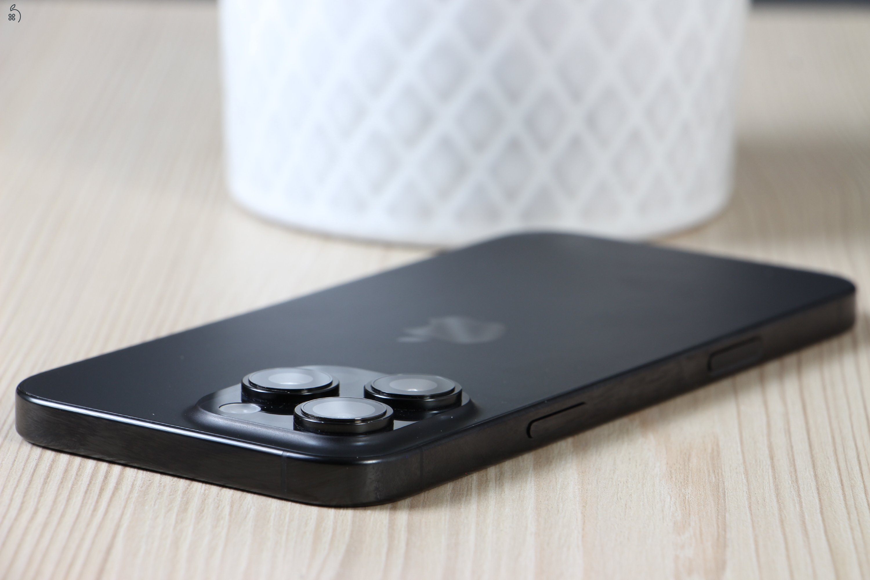 Apple iPhone 16 Pro Max 256GB Black Titanium C+ US-7489