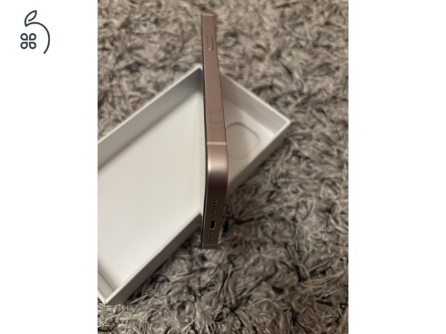 Iphone 13  újszerű állapotban