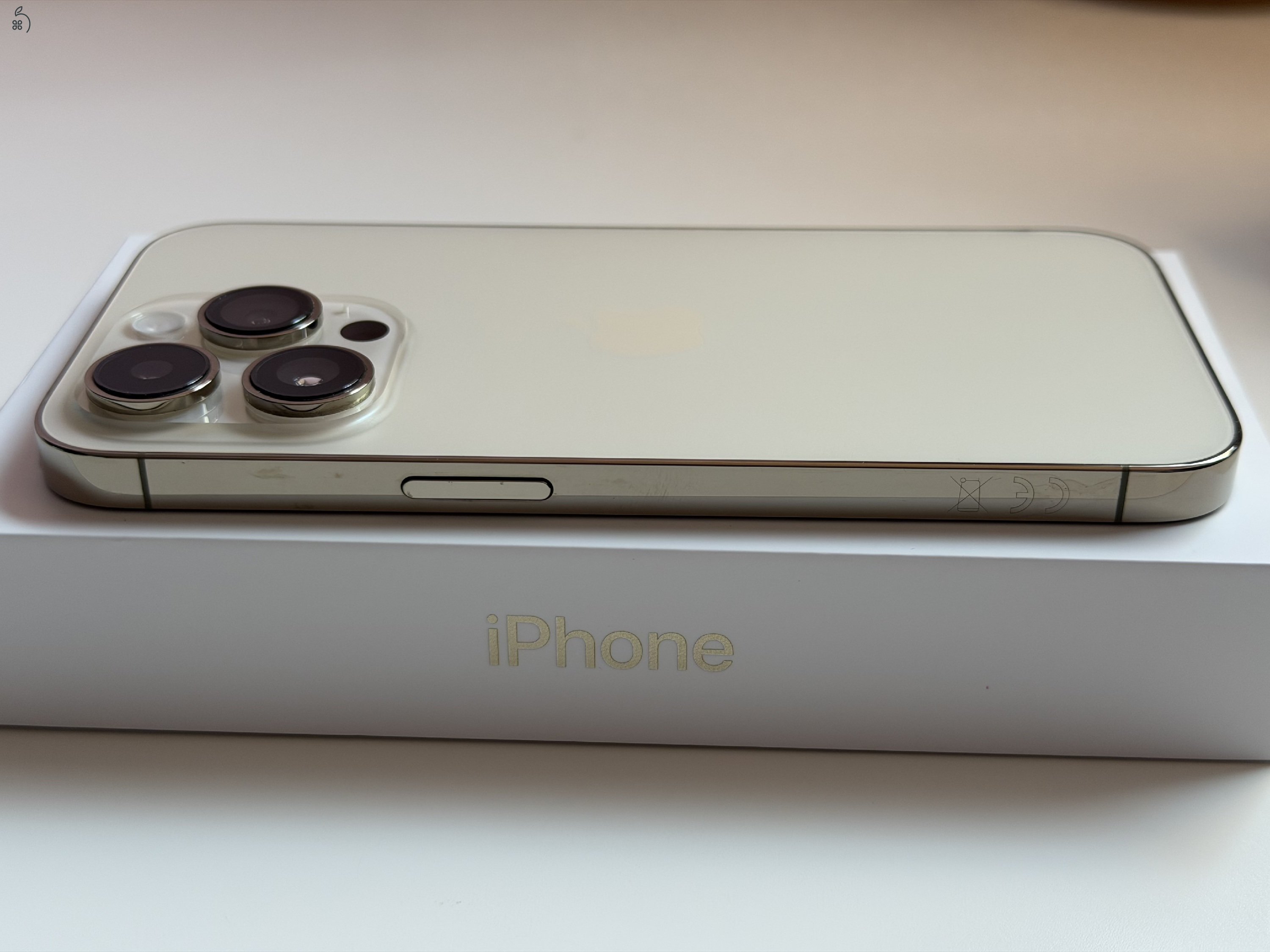 iPhone 14 pro, arany, 128GB