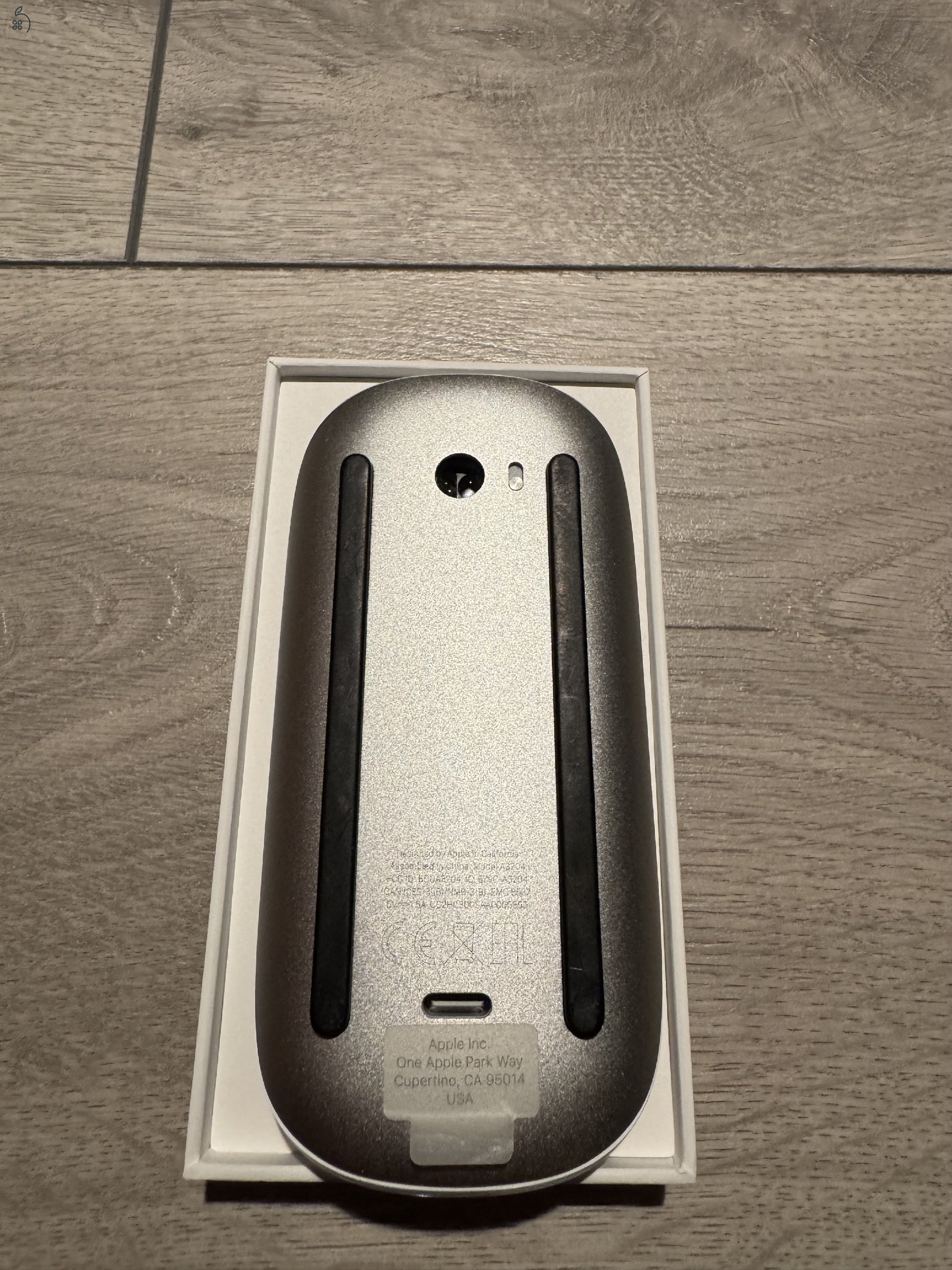 Apple Magic Mouse (2024) vezeték nélküli Multi-Touch egér MXK53ZM/A (garanciás)