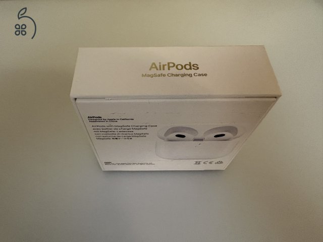 AirPods 3 hibátlan állapotban védőtokkal