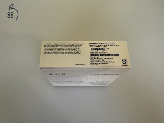 AirPods 3 hibátlan állapotban védőtokkal