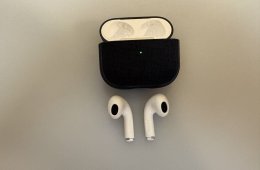 AirPods 3 hibátlan állapotban védőtokkal