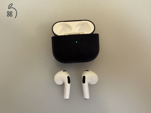 AirPods 3 hibátlan állapotban védőtokkal