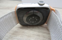 Apple Watch Series 9 – 45 mm – Nagy Always-On kijelző, S9 chip, Double Tap, gyors Siri – Használt – 3 hónap garancia