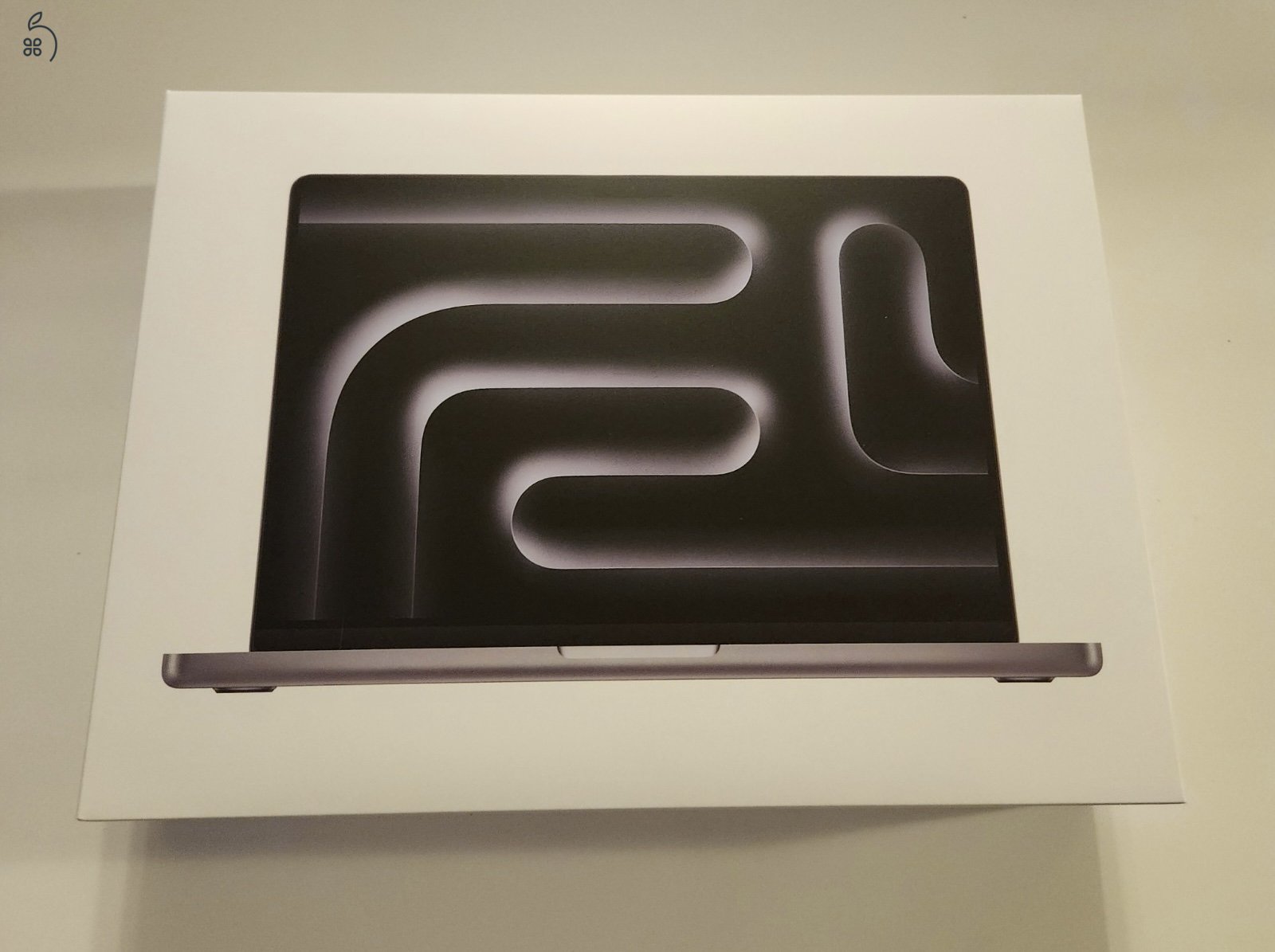 Eladó egy 2023-as Apple MacBook Pro 14 ( M3, 8 GB/512 GB, asztroszürke) 98% akksi