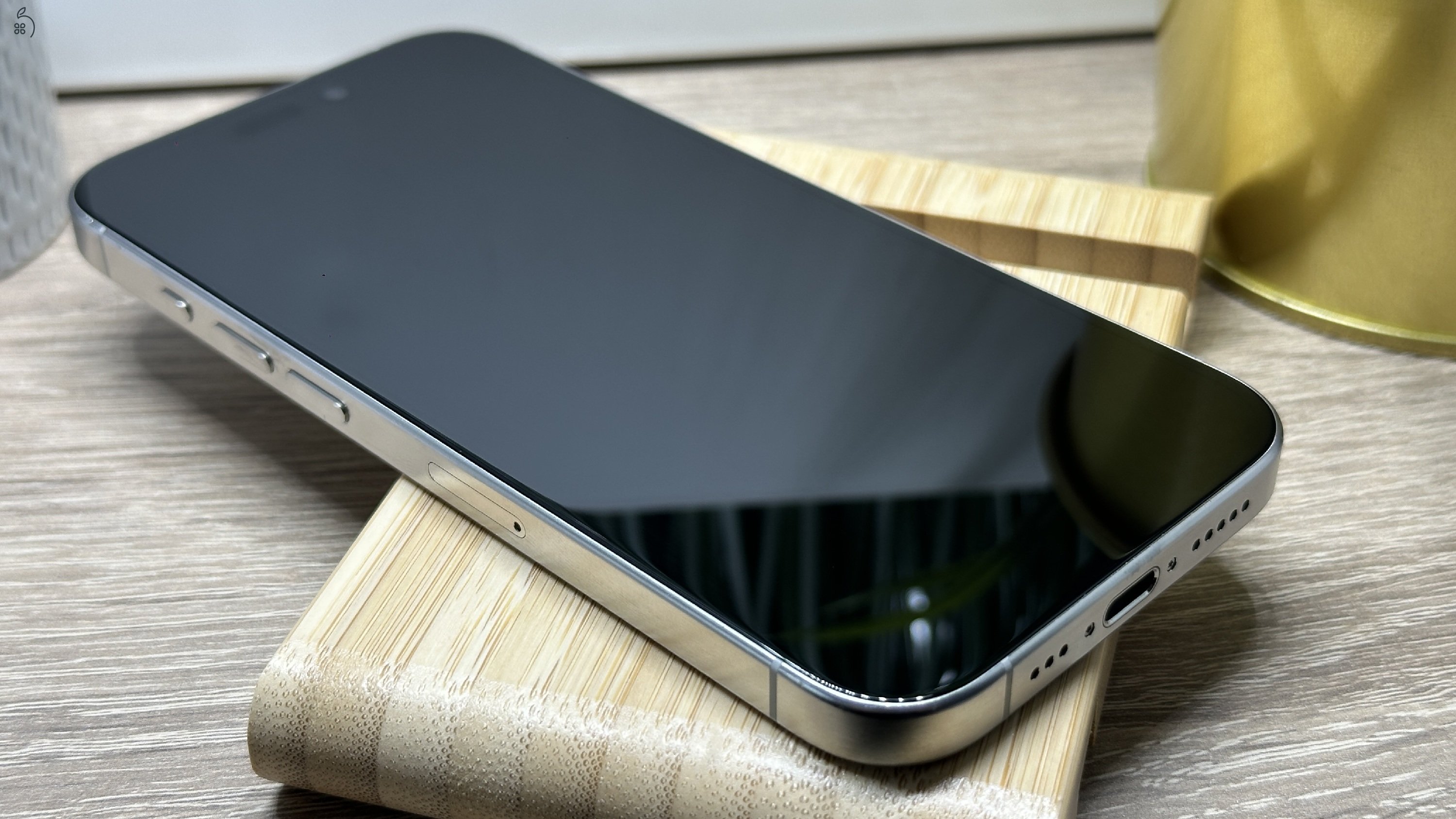  iPhone 15 Pro 256GB Fehér, Független - 1ÉV Garancia, Számla 