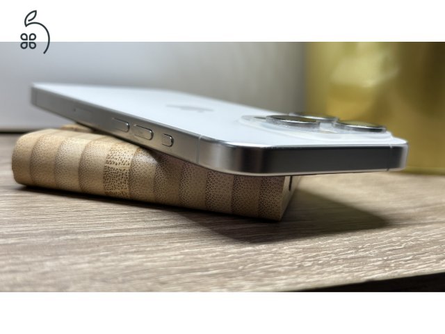  iPhone 15 Pro 256GB Fehér, Független - 1ÉV Garancia, Számla 
