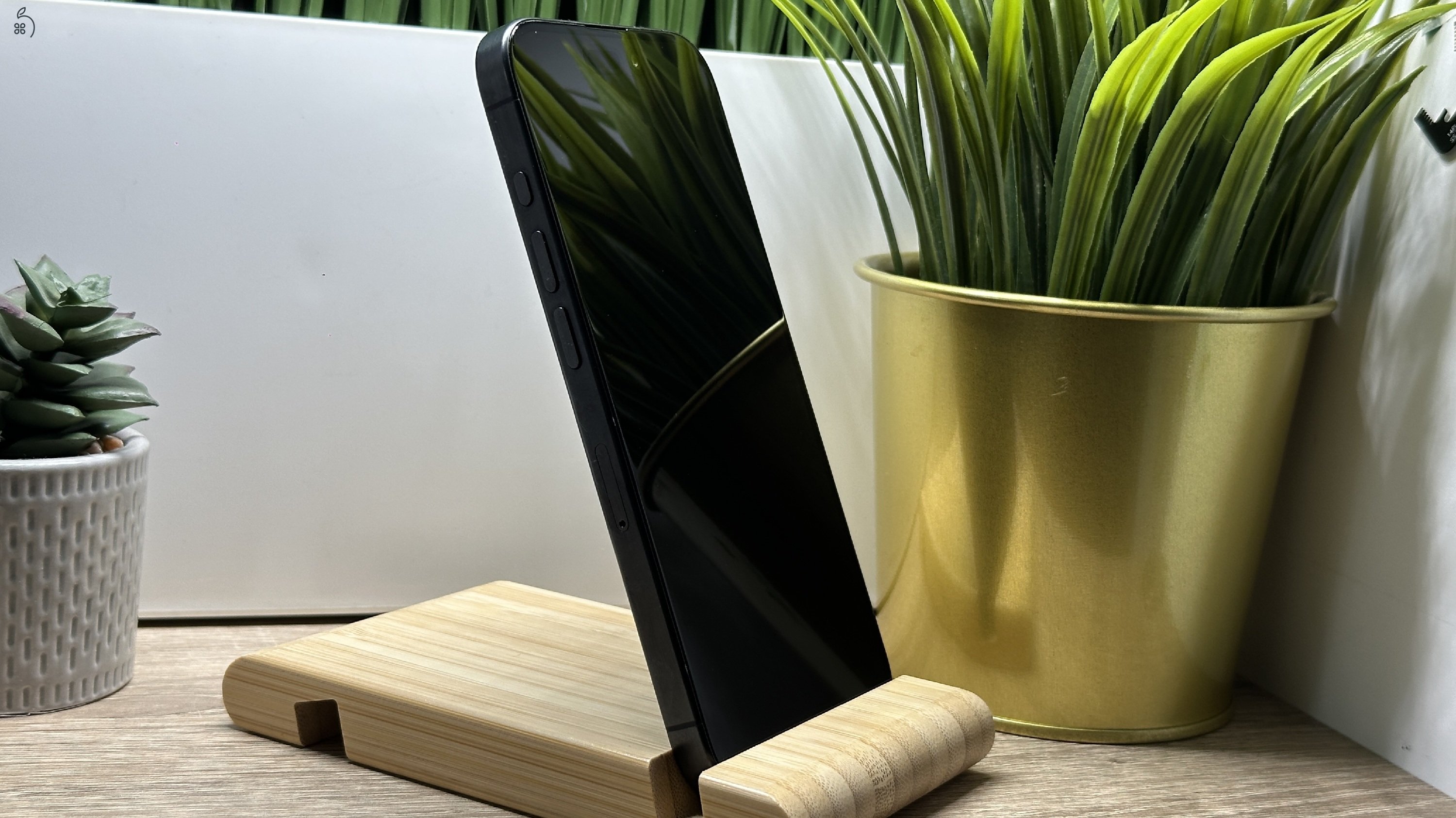  iPhone 15 Pro 256GB Fekete, Független - 1 ÉV Garancia, Számla 