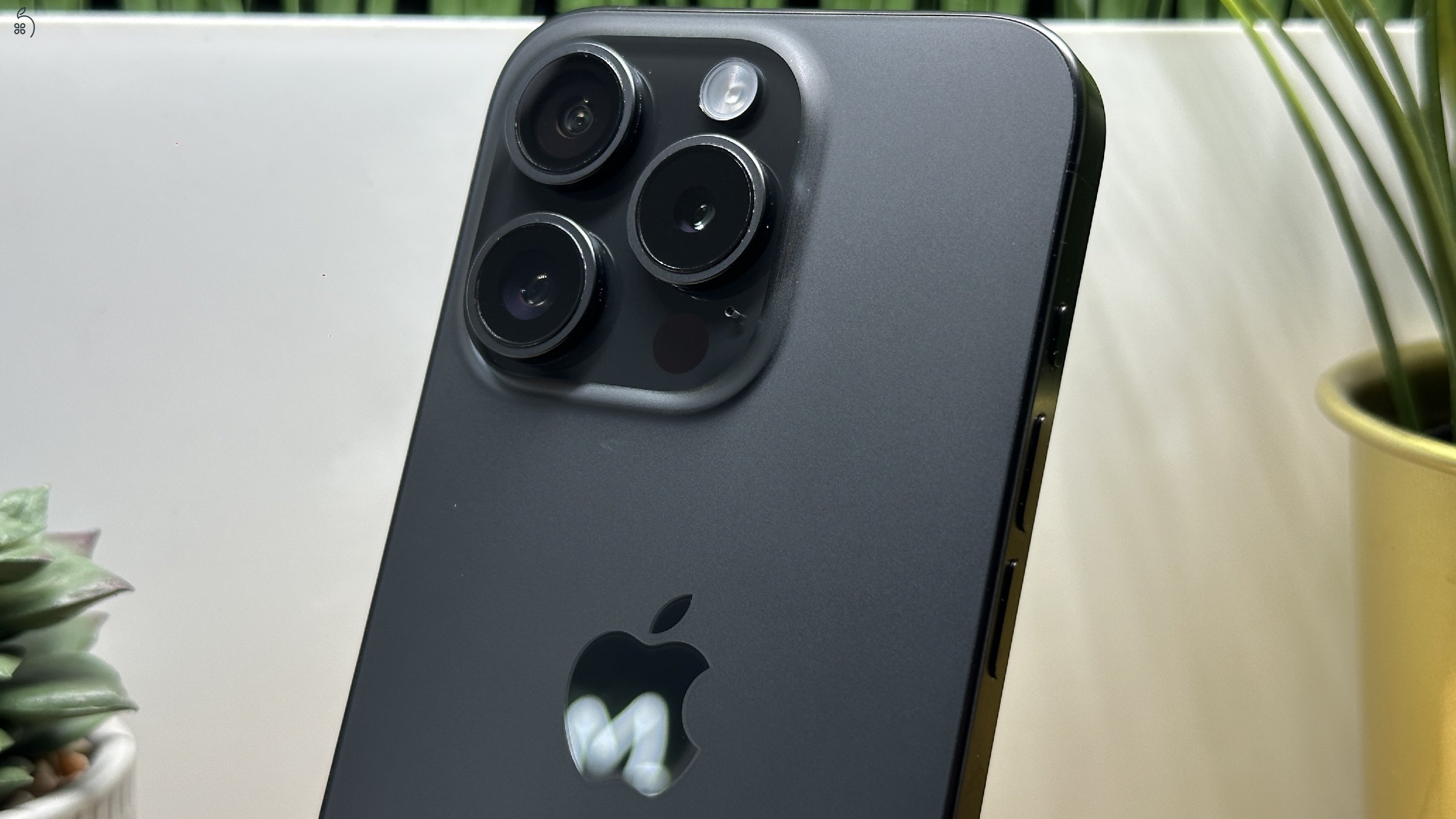  iPhone 15 Pro 256GB Fekete, Független - 1 ÉV Garancia, Számla 