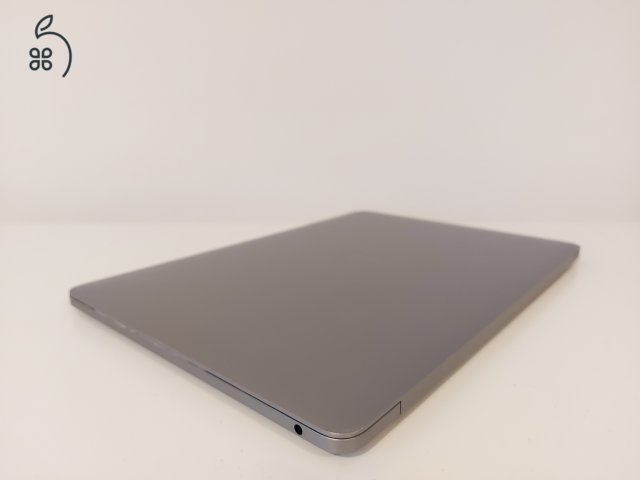  Apple MacBook Pro 13