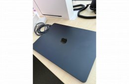 Apple MacBook Air 2022 M2 13
