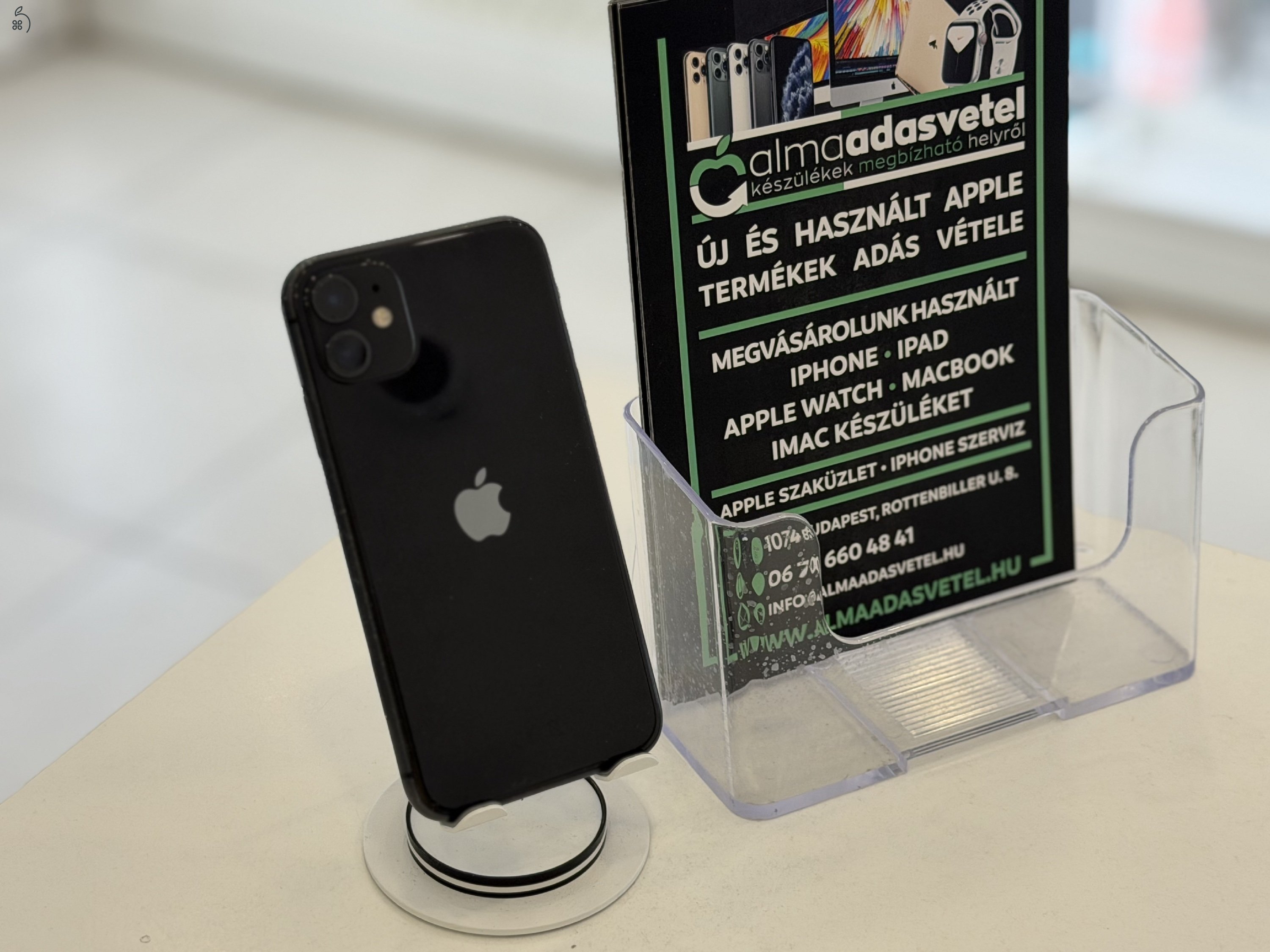 iPhone 11 64GB Független Használt/1-3 hónap gar./Akku 100/z24