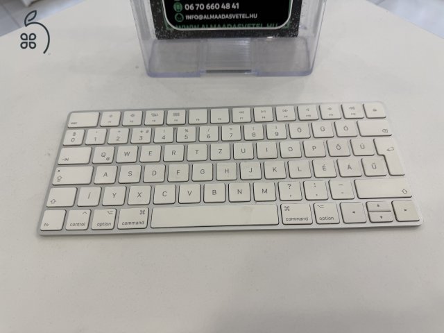 Apple Magic Keyboard A1644 - Magyar Megkímélt/1 hónap gar./