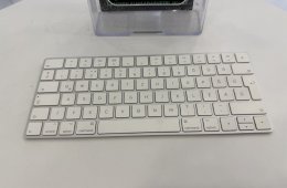 Apple Magic Keyboard A1644 - Magyar Megkímélt/1 hónap gar./