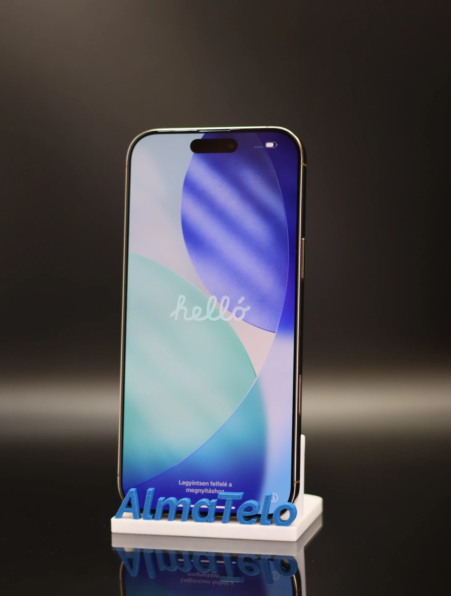 Apple iPhone 16 Pro Max 256 GB Desert Titanium 90% akku - 12 HÓ GARANCIA