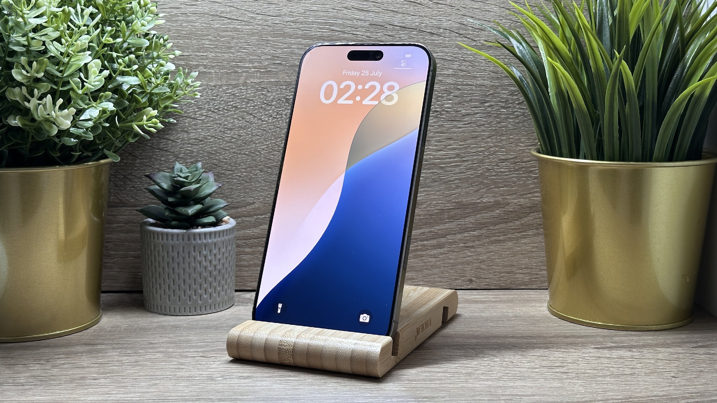 iPhone 16 Pro Max 256GB 99% AKKU - Számla, Garancia, Natural Titan, Független