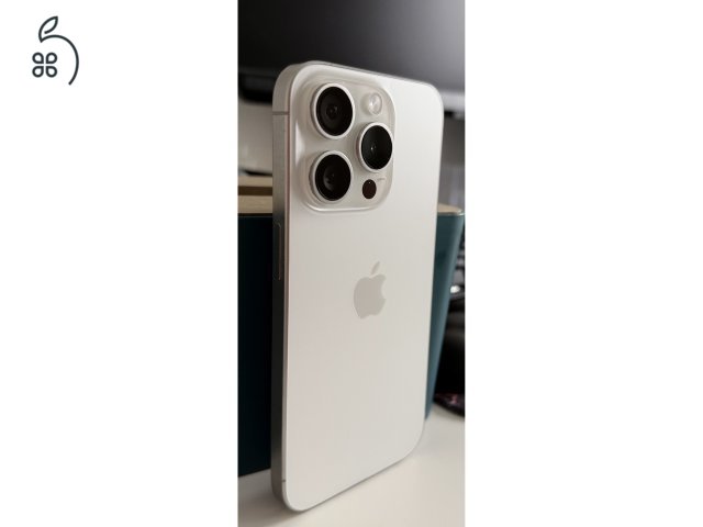 Eladó iPhone 15 Pro 256 GB fehér (Natural Titanium)