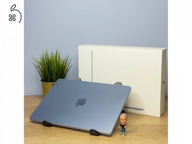 2025 MacBook Air 13