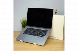 2025 MacBook Air 15