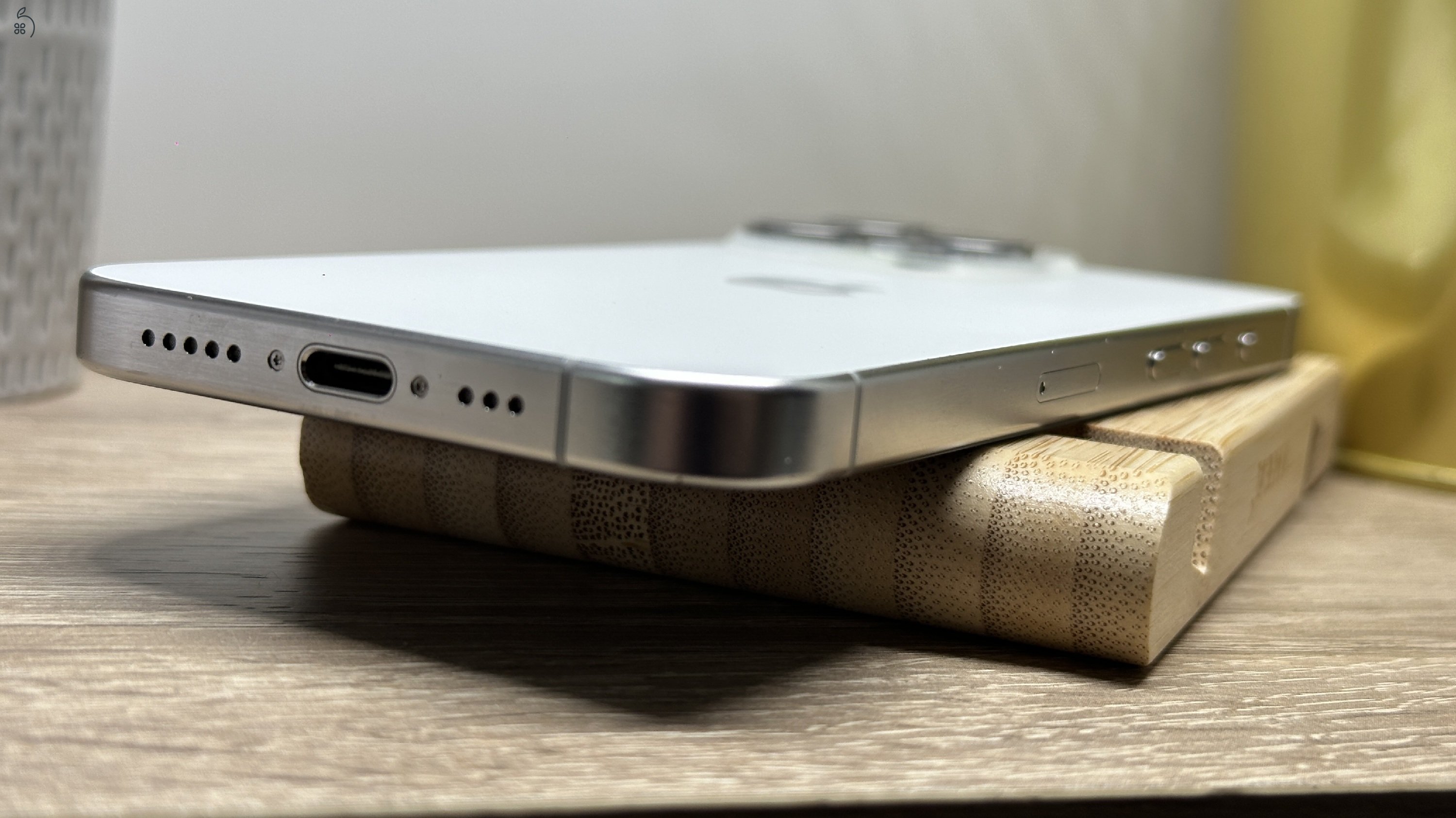  iPhone 15 Pro 256GB Fehér, Független - 1ÉV Garancia, Számla 