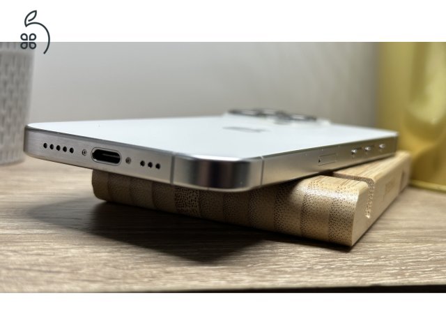  iPhone 15 Pro 256GB Fehér, Független - 1ÉV Garancia, Számla 