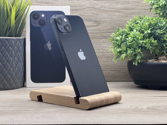 Hibátlan iPhone 13 Midnight 128GB 2 ÉV Garanciával Számlával 94% Akku