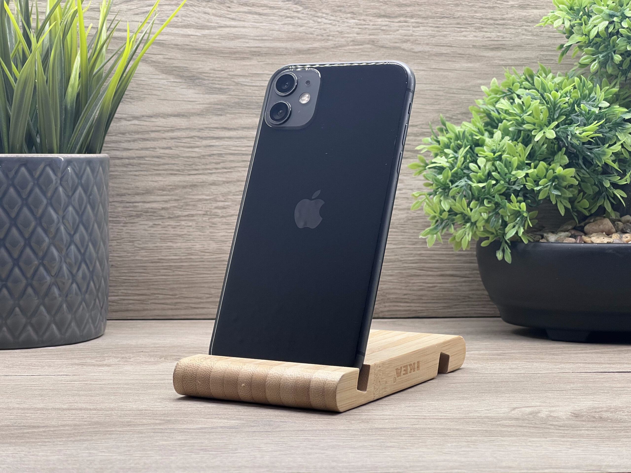 iPhone 11 Black 64GB 2 ÉV Garanciával Számlával 100% Akku