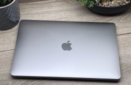 Hibátlan MacBook Air 2020 M1 13”256GB 2 ÉV Garanciával Számlával 91% Akku