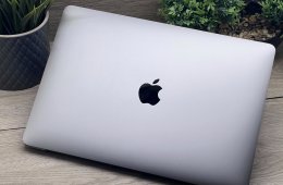Hibátlan MacBook Air 2020 M1 13”256GB 2 ÉV Garanciával Számlával