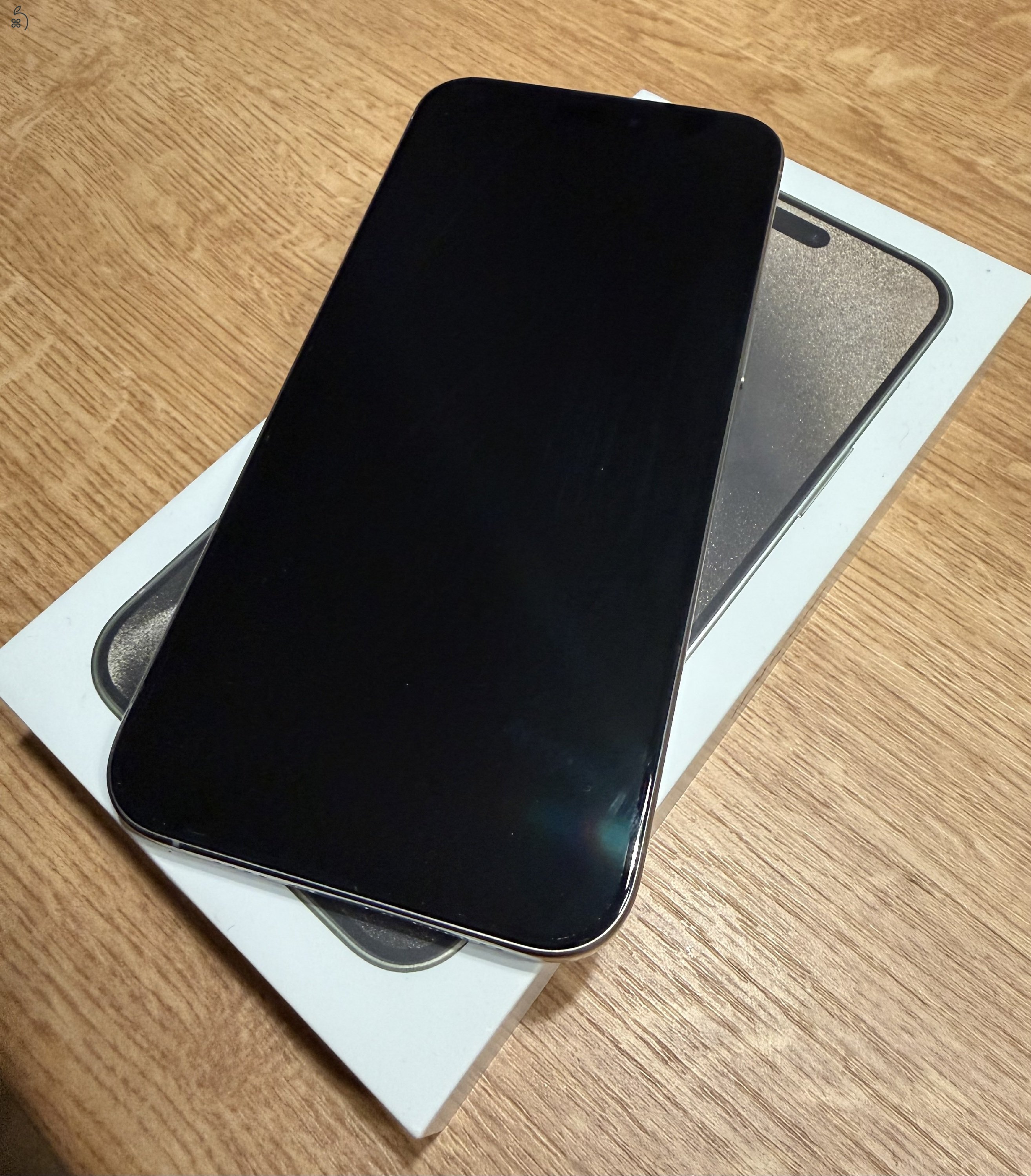 iPhone 15 Pro Max Natural Titanium 256 Gb újszerű állapotban eladó