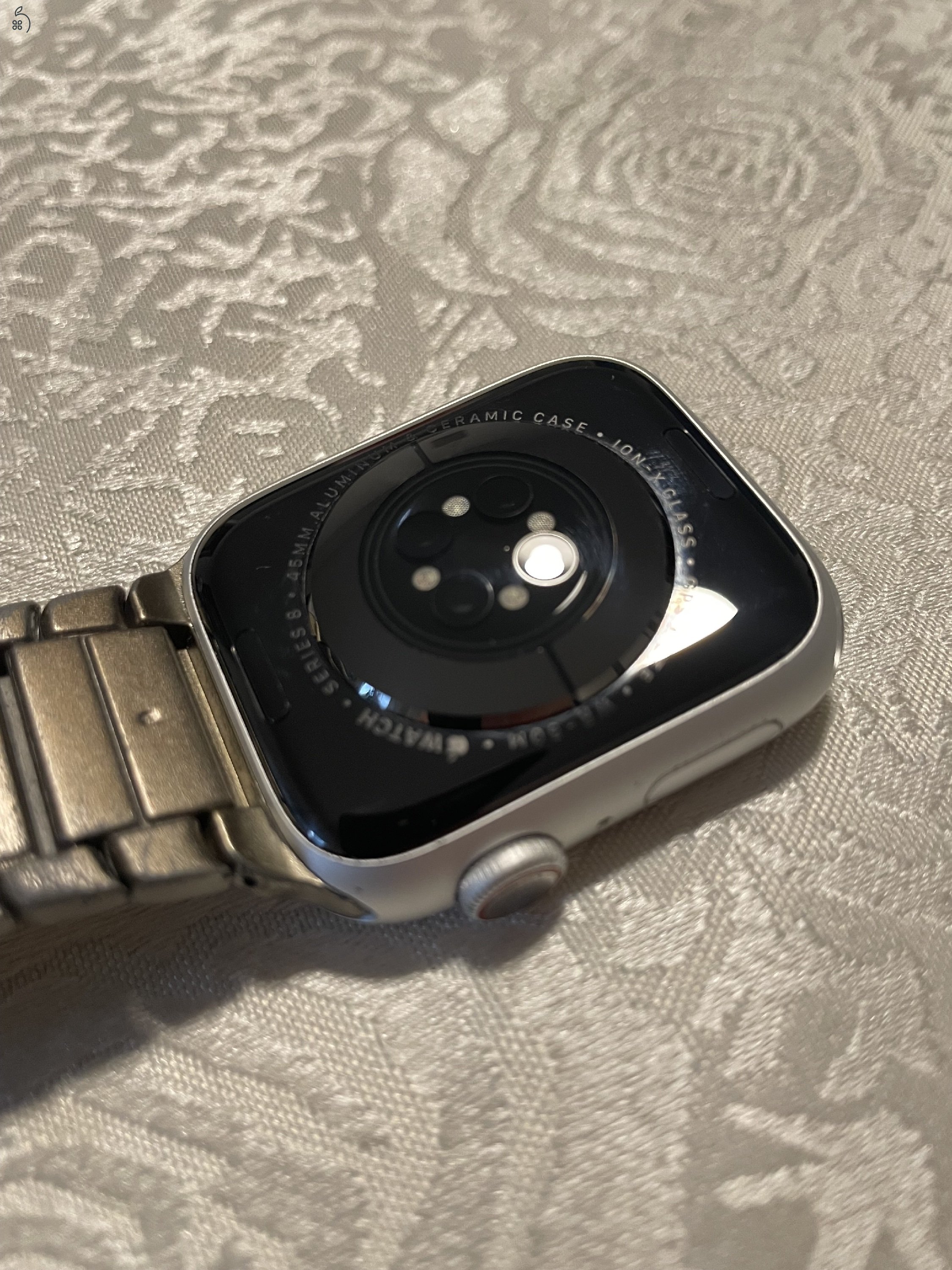 Eladó Apple Watch Series 8 GPS+Cellular 45mm