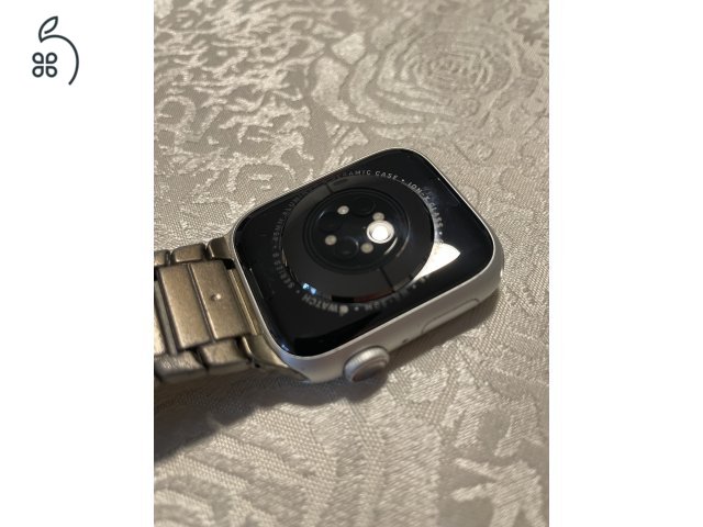 Eladó Apple Watch Series 8 GPS+Cellular 45mm