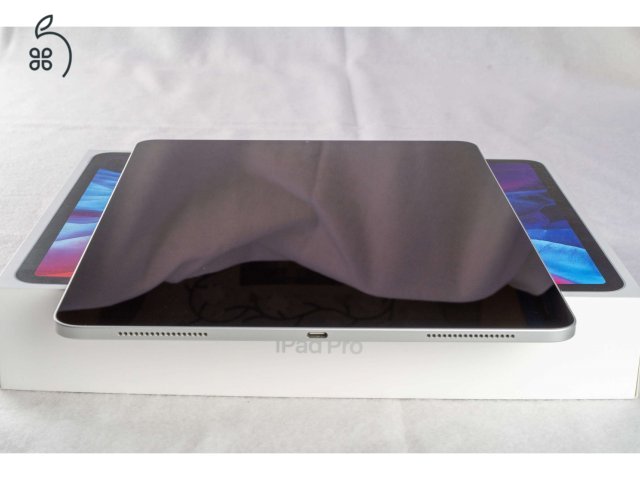 iPad Pro 12.9 (4. gen /2020) 256GB Wi-Fi Dobozos