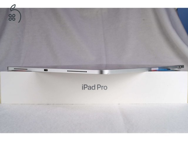 iPad Pro 12.9 (4. gen /2020) 256GB Wi-Fi Dobozos