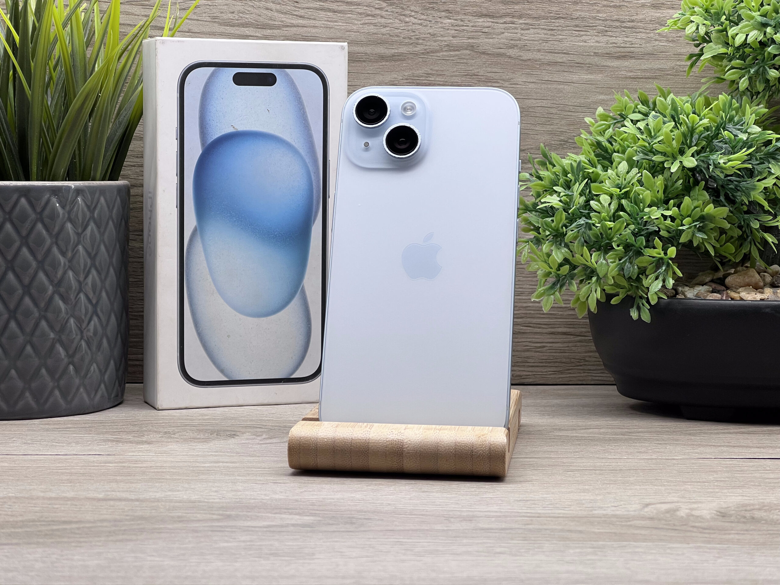 iPhone 15 Blue 128GB 2 ÉV Garanciával Számlával 90% Akku