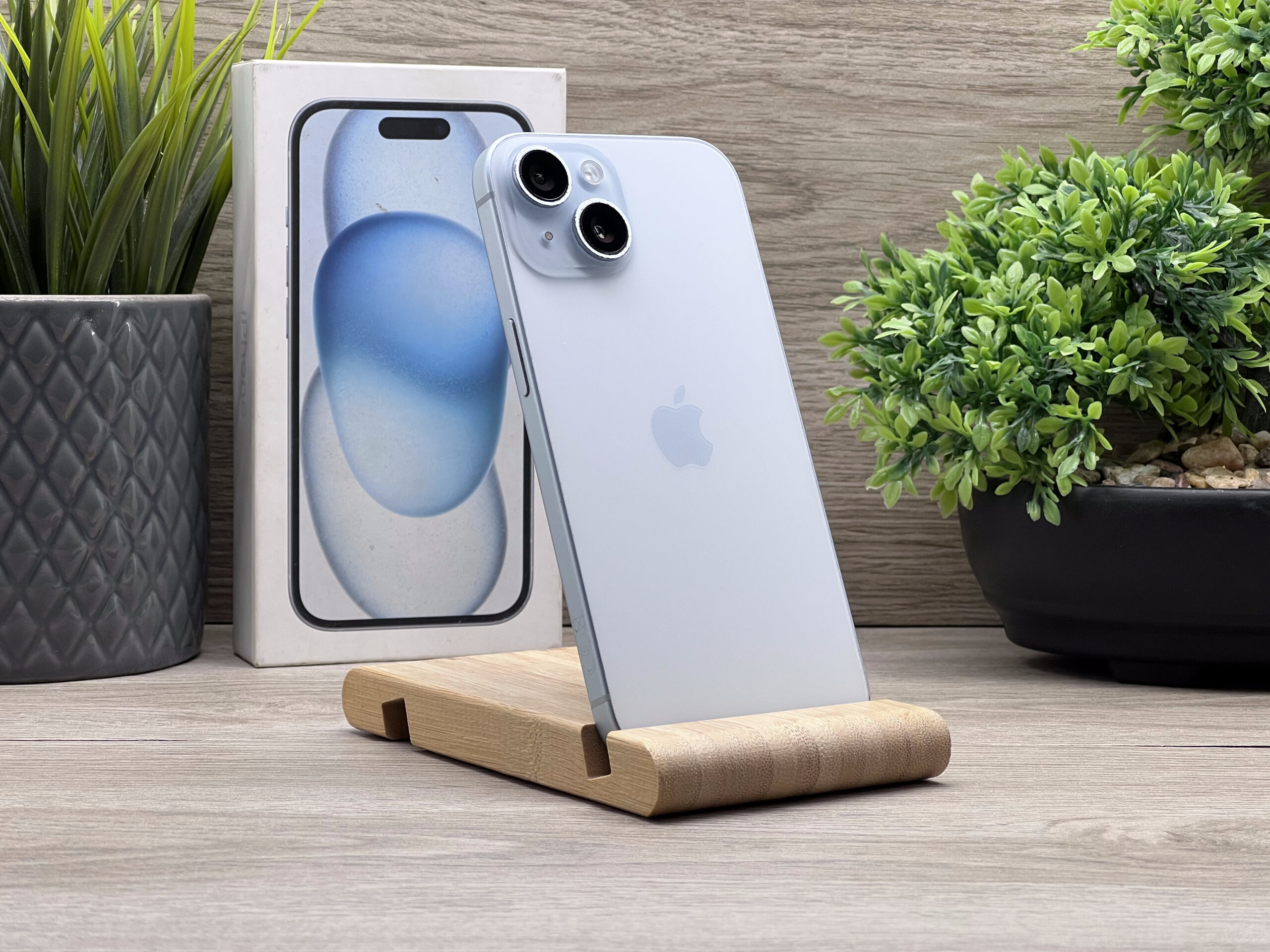 iPhone 15 Blue 128GB 2 ÉV Garanciával Számlával 90% Akku