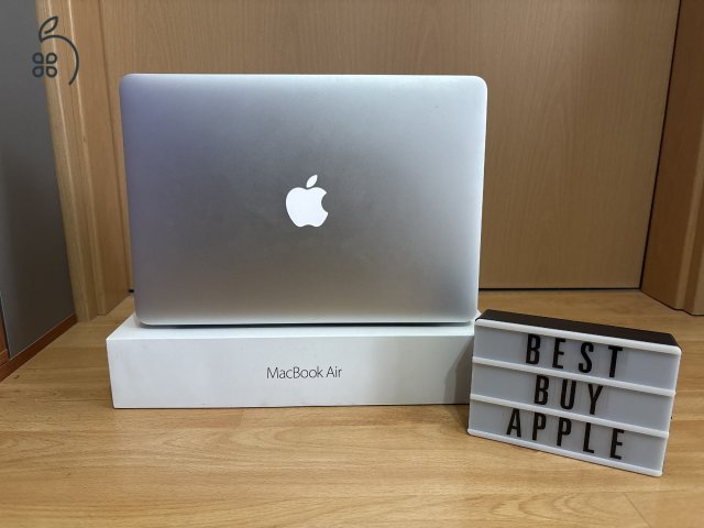 2017 MacBook Air 13 / i5 / 8GB / 128GB SSD / 93%-os Aksival Eladó ! ! !
