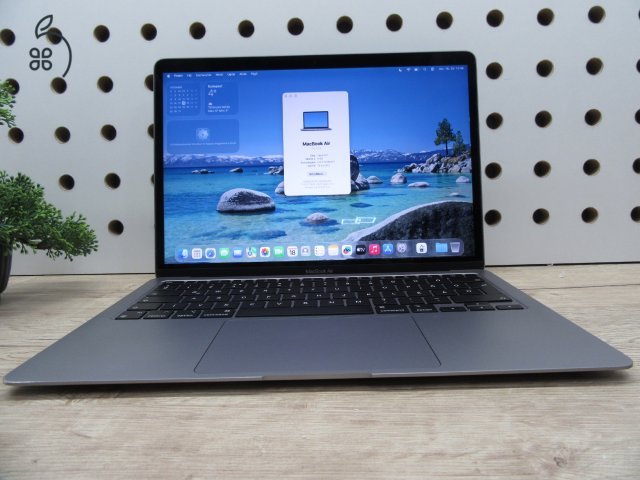 Apple MacBook Air 13” (2020, M1) – Pehelykönnyű, brutál gyors, akár 15 óra üzemidő – 8 GB RAM – 256 GB SSD – Használt, szép állapot – 175 ciklus / 86% akku – 3 hónap garancia