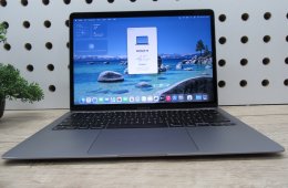 Apple MacBook Air 13” (2020, M1) – Pehelykönnyű, brutál gyors, akár 15 óra üzemidő – 8 GB RAM – 256 GB SSD – Használt, szép állapot – 175 ciklus / 86% akku – 3 hónap garancia