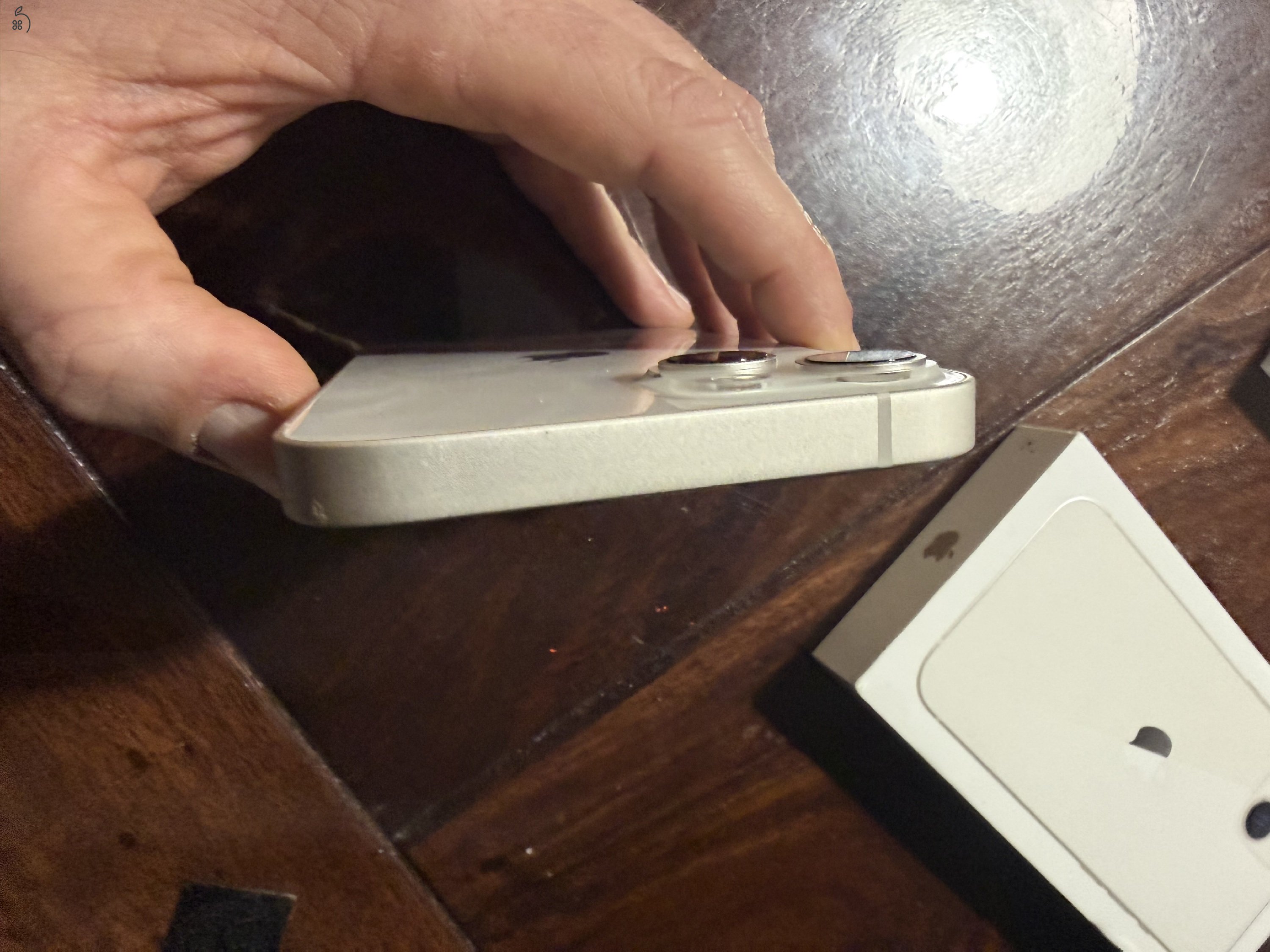 Iphone 13, 128gb fehér, 100% új akku, hibátlan állapot