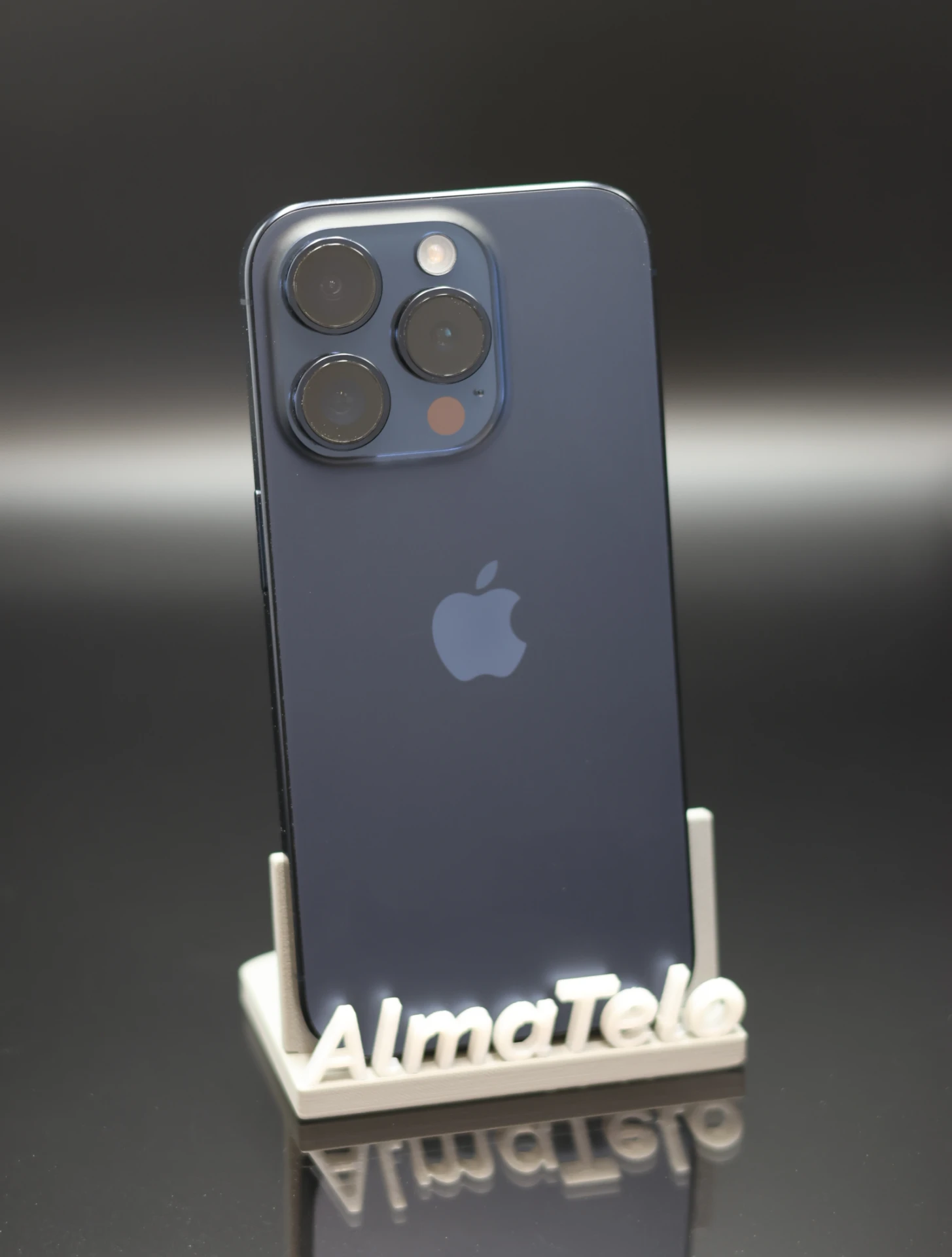 Apple iPhone 15 Pro 128 GB Blue Titanium 100% akku - 12 HÓ GARANCIA