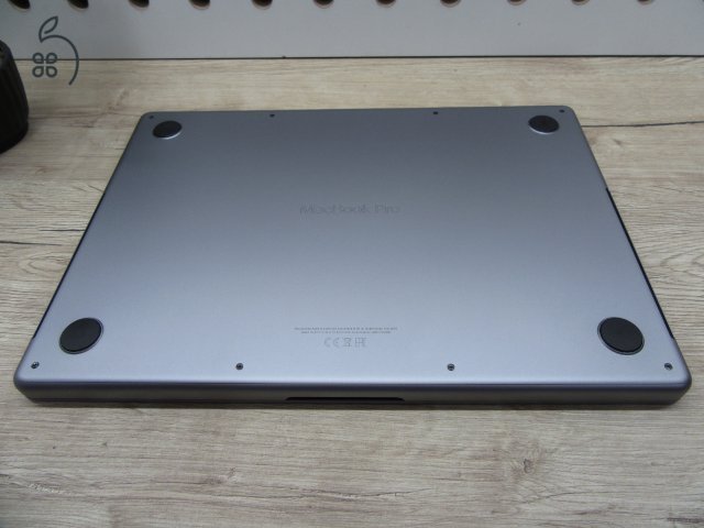 Apple MacBook Pro 14” (2021, M1 Pro) – Liquid Retina XDR élmény, brutál gyors munkagép, 32 GB RAM – 500 GB SSD – Használt, szép állapot – 287 ciklus / 85% akku – 3 hónap garancia