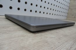 Apple MacBook Pro 14” (2021, M1 Max) – Liquid Retina XDR + ProMotion, brutál GPU erő kreatív munkára – 32 GB RAM – 500 GB SSD – Használt, megkímélt – 254 ciklus / 84% akku – 3 hónap garancia