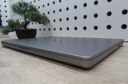 Apple MacBook Pro 14” (2021, M1 Max) – Liquid Retina XDR + ProMotion, brutál GPU erő kreatív munkára – 32 GB RAM – 500 GB SSD – Használt, megkímélt – 254 ciklus / 84% akku – 3 hónap garancia