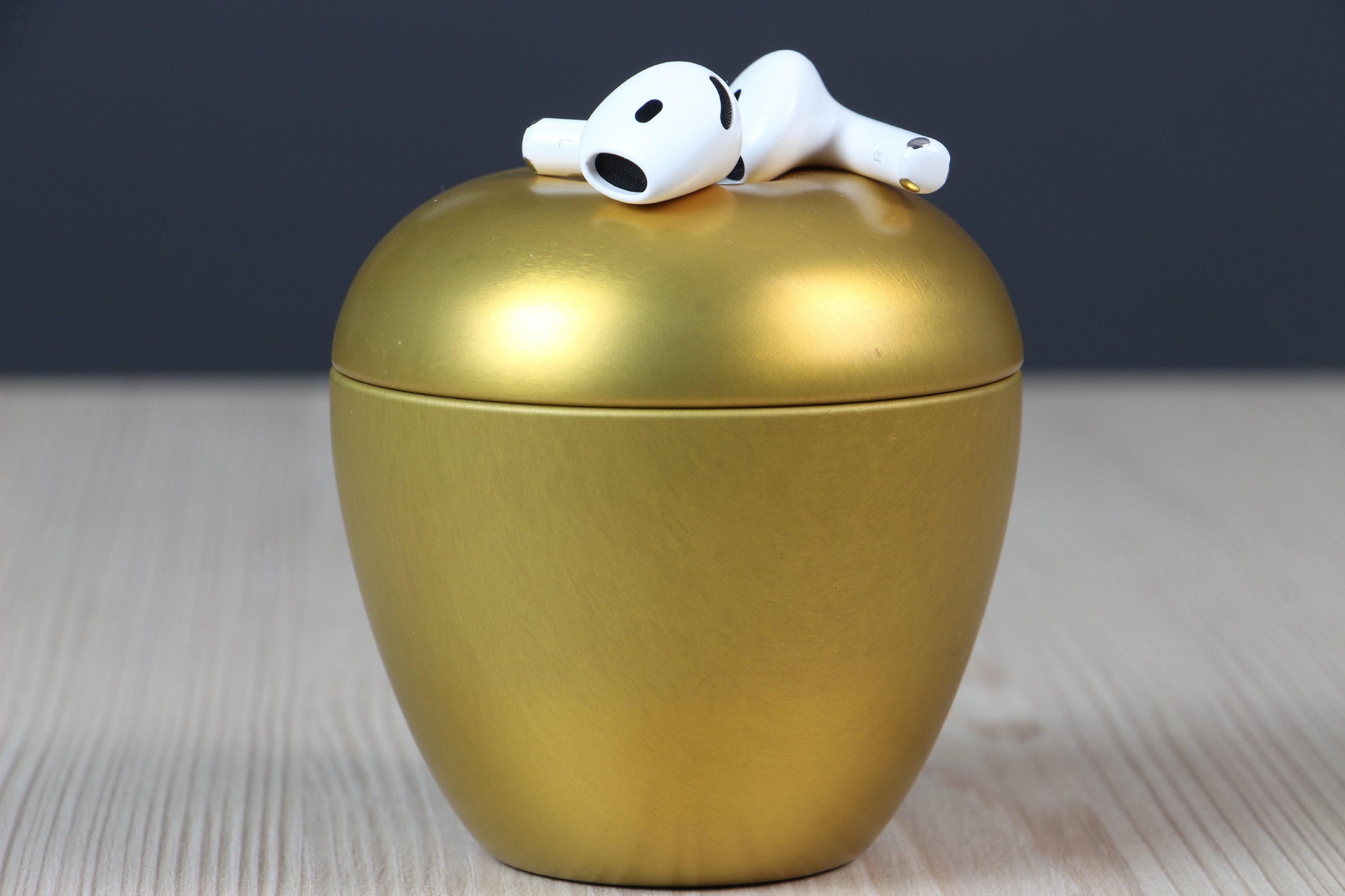 Apple Airpods 4 (ANC) B US-7514