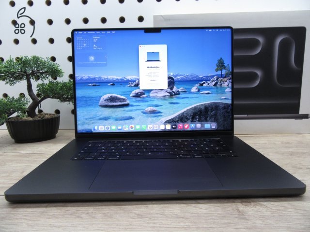 Apple MacBook Pro 16” (2023, M3 Pro) – Szupererős 12/18 magos chip, Liquid Retina XDR + ProMotion, 97% akku – 18 GB RAM – 500 GB SSD – Használt, karcmentes – 1 év garancia