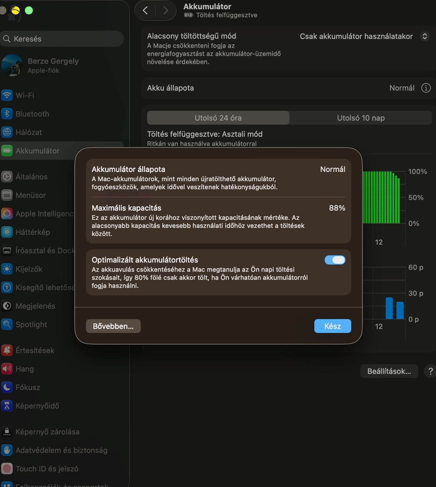MacBookAir M1 (2020/12) - 16gb ram - 256gb tárhely - 88% akksi - Esztétikai hiba